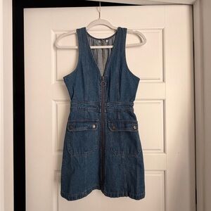 Denim Sleeveless Dress with Pockets